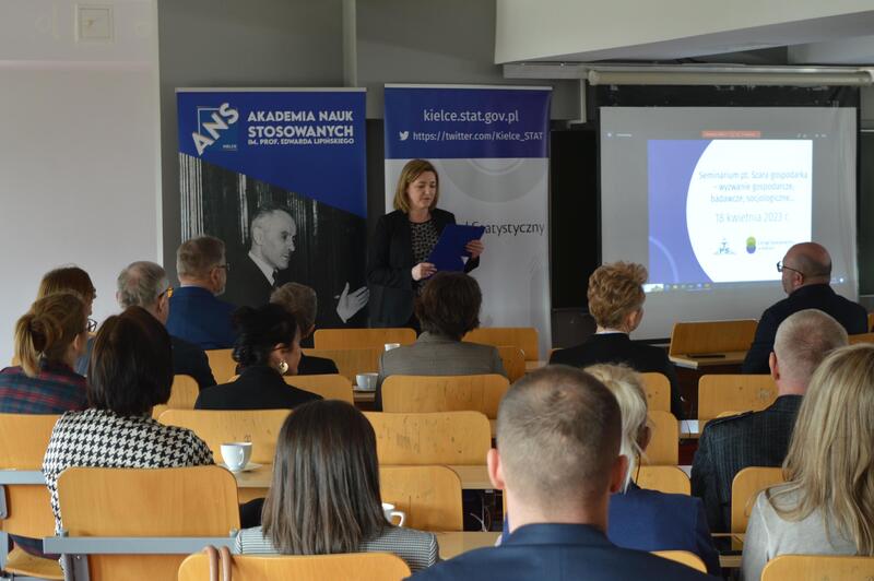 Powiększ obraz: Seminarium pt. Szara gospodarka 2023